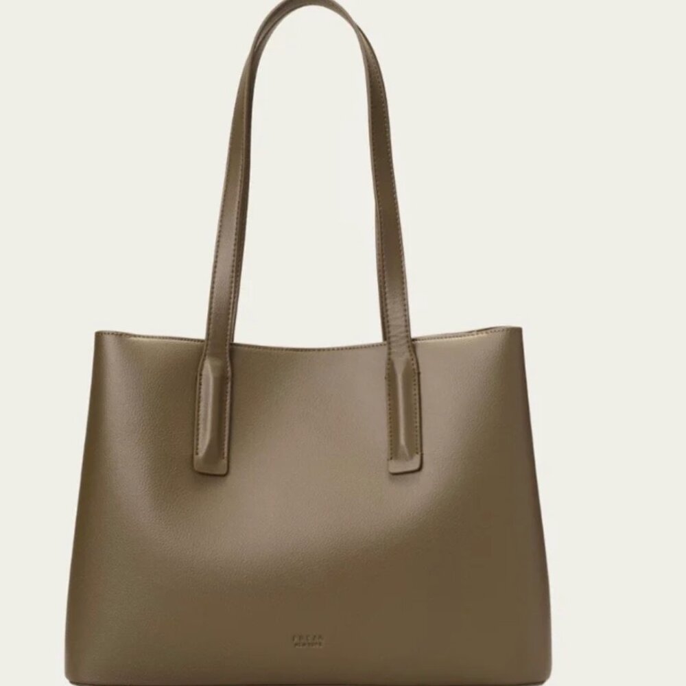 Freja NYC Linnea Tote in Taupe EUC
